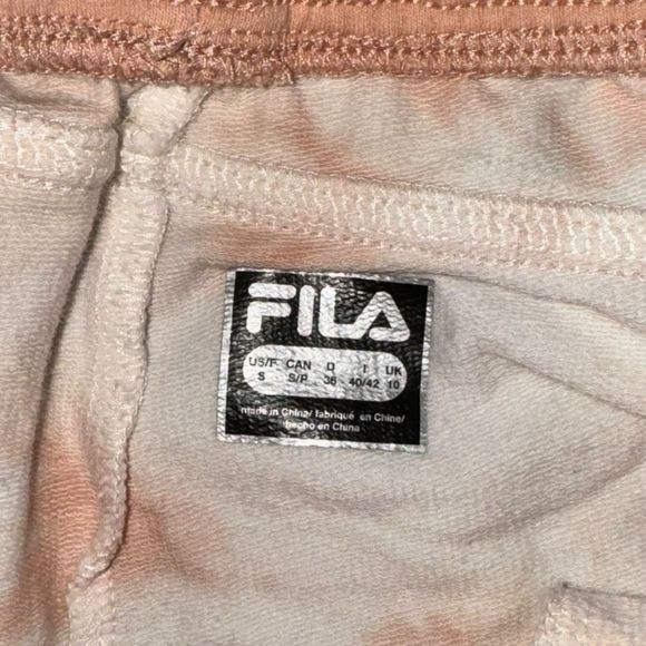 Fila Women's Light French Terry Short size Small - Picture 6 of 7